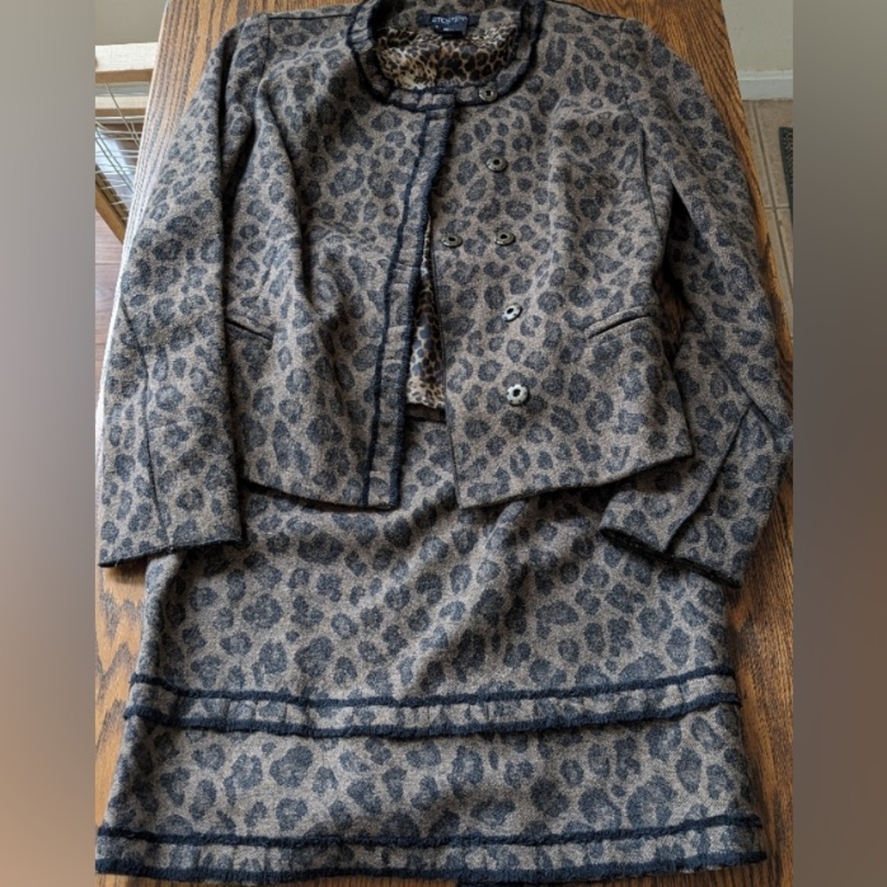 Etcetera Skirt Suit Size 4 - Picture 1 of 11